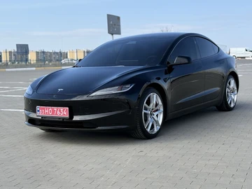 Авто Tesla Model 3 2025 № 8637942