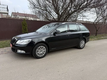 Авто Skoda Octavia 2009 № 8638239