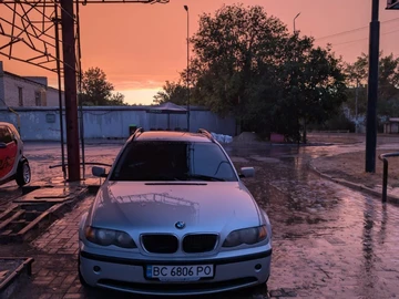 Авто BMW 3 Серия 2004 № 8638253