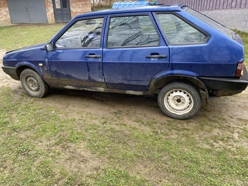 Авто ВАЗ 2109 2003 № 8638280