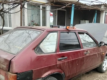 Авто ВАЗ 2109 1992 № 8638498