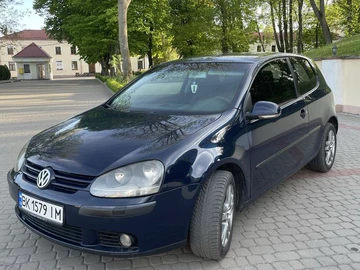 Авто Volkswagen Golf 2004 № 8638595