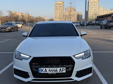 Авто Audi A4 2017 № 8638622