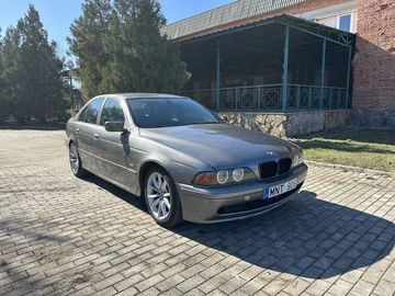 Авто BMW 5 Серия 2002 № 8638648