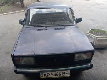 Авто ВАЗ 2107 1986 № 8638895
