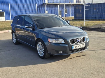 Авто Volvo V50 2011 № 8638991