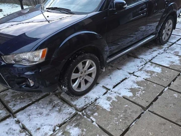 Авто Mitsubishi Outlander 2010 № 8639203