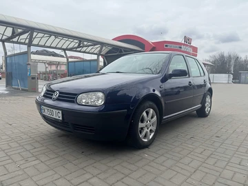 Авто Volkswagen Golf 2000 № 8639210