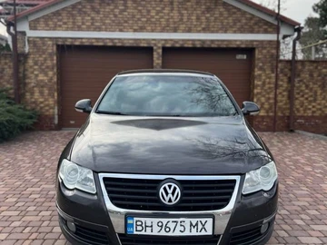 Авто Volkswagen Passat Sedan 2010 № 8639369