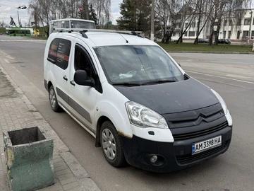 Авто Citroen Berlingo 2010 № 8639498