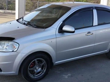 Авто Chevrolet Aveo 2011 № 8639563