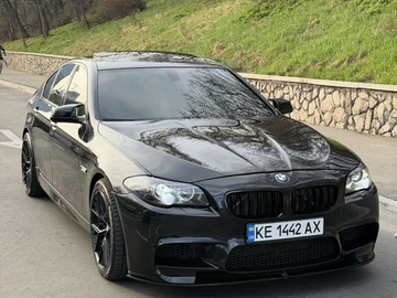 Авто BMW 5 Серия 2012 № 8639592