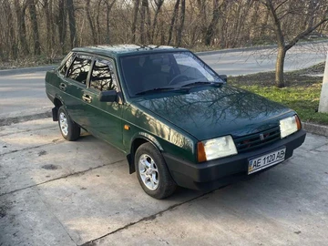 Авто ВАЗ 21099 1997 № 8639809