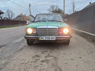 Авто Mercedes W123 1980 № 8639831