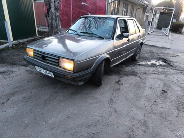 Авто Volkswagen Jetta 1988 № 8639853