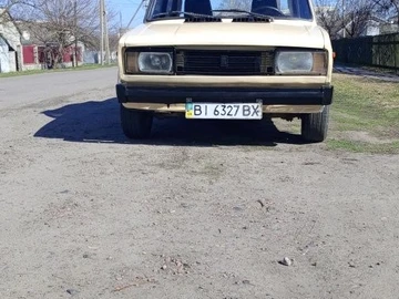 Авто ВАЗ 2105 1983 № 8639873