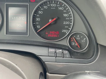 Авто Audi A4 2003 № 8639890