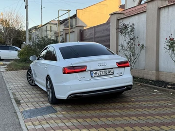 Авто Audi A6 2015 № 8640102