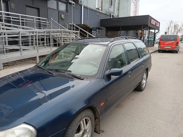 Авто Ford Canyon 1998 № 8640103