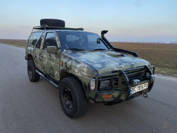 Авто Nissan Terrano 1992 № 8640157