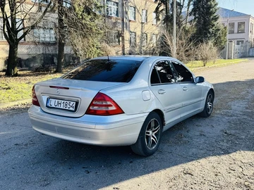 Авто Mercedes 320 2003 № 8640381