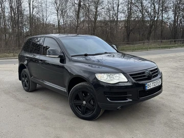 Авто Volkswagen Touareg 2007 № 8640394