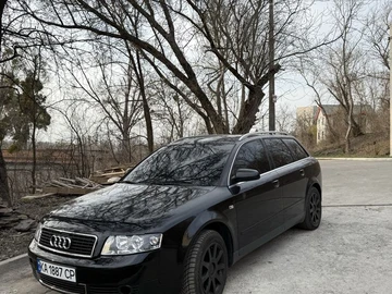Авто Audi A4 2002 № 8640403
