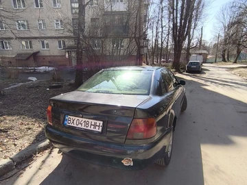 Авто Audi A4 1998 № 8640423