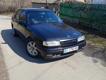 Авто Opel Vectra 1990 № 8640467