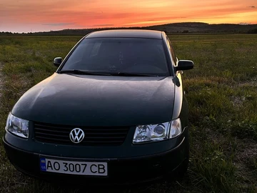 Авто Volkswagen Passat Sedan 1997 № 8640481