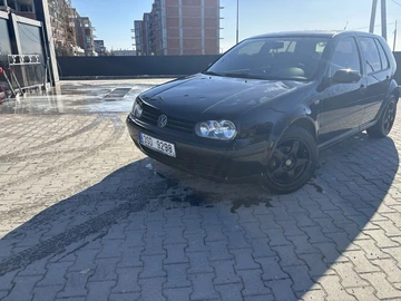 Авто Volkswagen Golf 1999 № 8640483