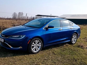 Авто Chrysler 200 2014 № 8640510