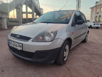 Авто Ford Fiesta 2006 № 8640680