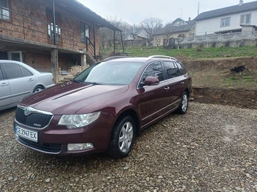 Авто Skoda Superb 2011 № 8640687
