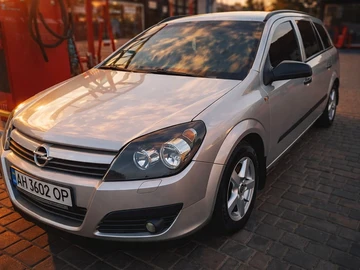 Авто Opel Astra 2004 № 8640711