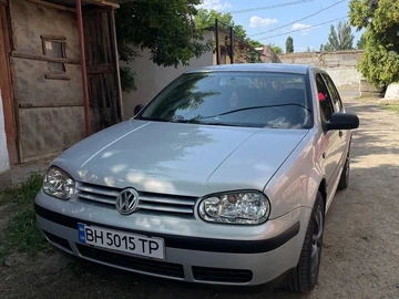 Авто Volkswagen Golf 2000 № 8640726