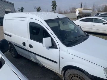 Авто Opel Combo 2007 № 8640863