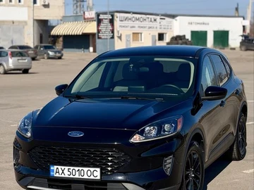 Авто Ford Escape 2020 № 8640882