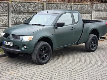 Авто Mitsubishi L 200 2008 № 8641069