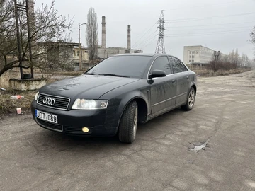 Авто Audi A4 2001 № 8641084