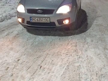 Авто Ford C-Max 2004 № 8641172