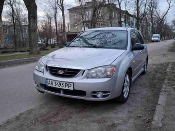 Авто KIA Cerato Forte  2005 № 8641299