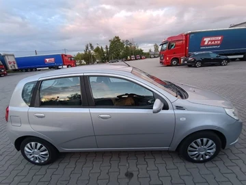 Авто Chevrolet Aveo 2008 № 8641308