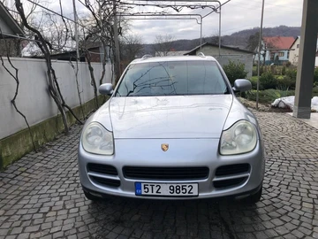 Авто Porsche Cayenne 2006 № 8641471