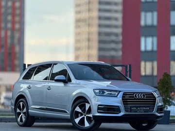 Авто Audi Q7 2018 № 8641483