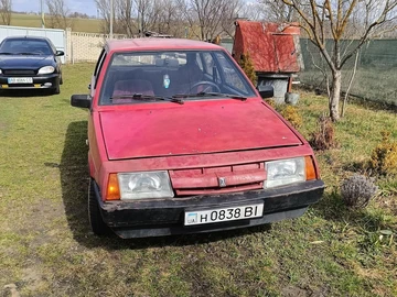 Авто ВАЗ 2109 1989 № 8641485
