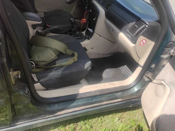Авто Opel Vectra 2000 № 8641486