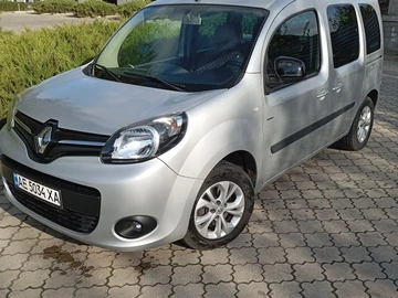Авто Renault Kangoo Passenger 2015 № 8641811