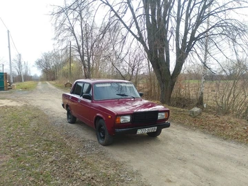Авто ВАЗ 2107 2004 № 8641881