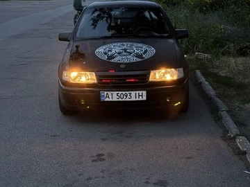 Авто Opel Vectra 1989 № 8641965